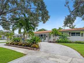 2210 NE 62nd St, Fort Lauderdale FL 33308