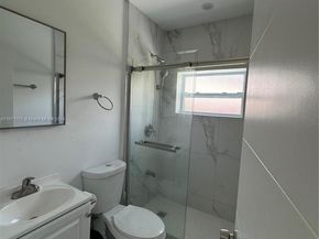 1829 NE 176th St, North Miami Beach FL 33162