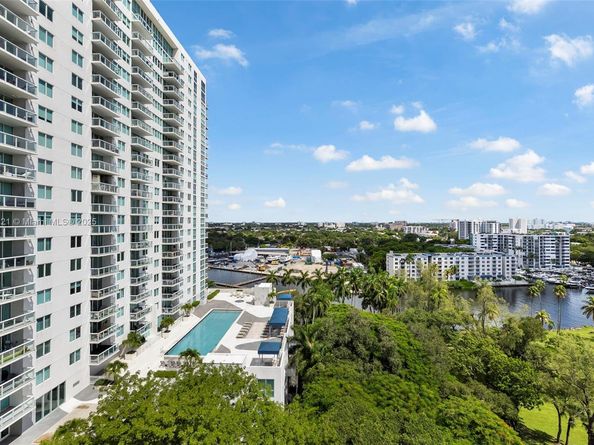 1871 NW S River Dr 1507, Miami FL 33125