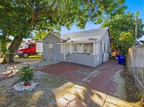 2142 NW 33rd St, Miami FL 33142