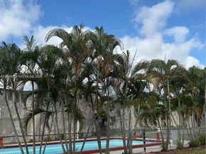 2915 Plunkett St 12A, Hollywood FL 33020