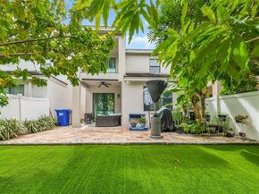 330 NW 33rd Ln, Pompano Beach FL 33069