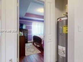 330 NW 33rd Ln, Pompano Beach FL 33069