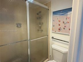 1069 Hillsboro Mile 603, Hillsboro Beach FL 33062