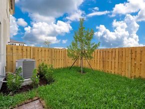 2619 SE 28th Dr 2619, Homestead FL 33035