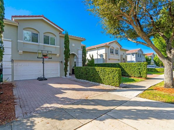 4450 NW 109th Ct, Doral FL 33178