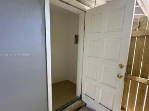 Undisclosed Address #A11945114, Miami FL 33161