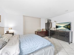 3550 NE 169th St 112, North Miami Beach FL 33160