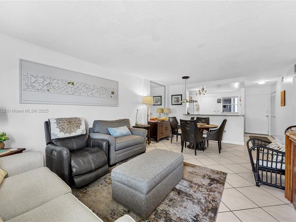 3550 NE 169th St 112, North Miami Beach FL 33160