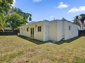 633 NE 70th St, Miami FL 33138