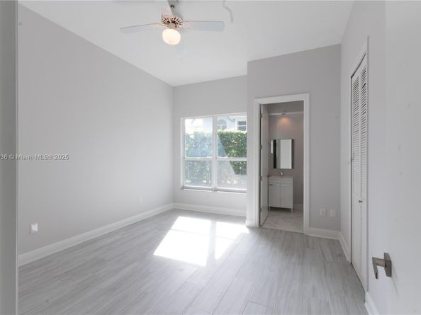 7440 SW 170th Ter, Palmetto Bay FL 33157