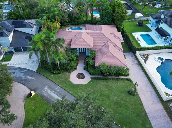 7440 SW 170th Ter, Palmetto Bay FL 33157