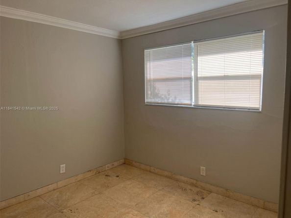 1450 N 64th Ave, Hollywood FL 33024