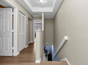 3892 Tree Top Dr, Weston FL 33332