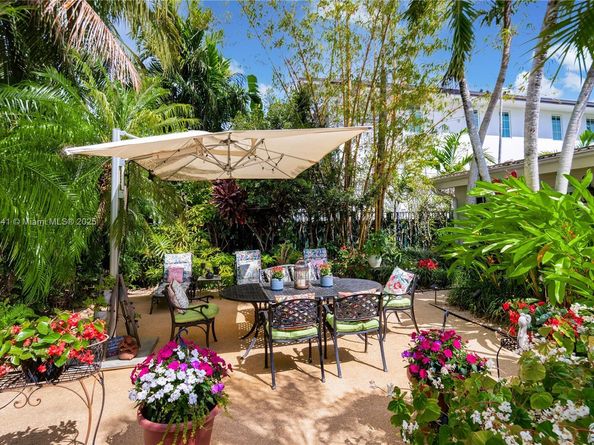 4620 Granada Blvd, Coral Gables FL 33146