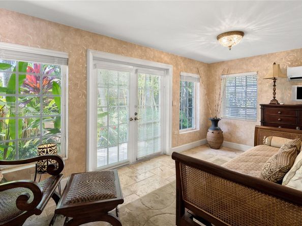 4620 Granada Blvd, Coral Gables FL 33146
