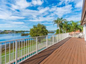 1008 NW 180th Ave, Pembroke Pines FL 33029