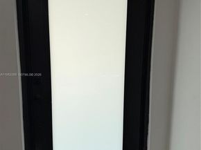 1014 W 66th St, Hialeah FL 33012