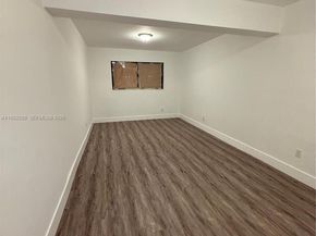 1014 W 66th St, Hialeah FL 33012