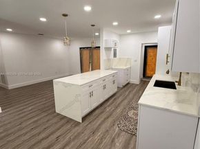 1014 W 66th St, Hialeah FL 33012