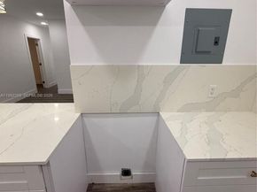 1014 W 66th St, Hialeah FL 33012