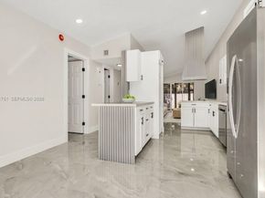 9332 SW 132nd St, Miami FL 33176