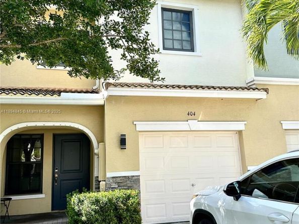 404 NE 194th Ter, Miami FL 33179