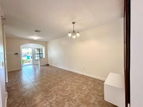 404 NE 194th Ter, Miami FL 33179