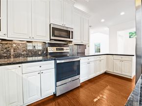 3135 Gifford Ln C, Miami FL 33133