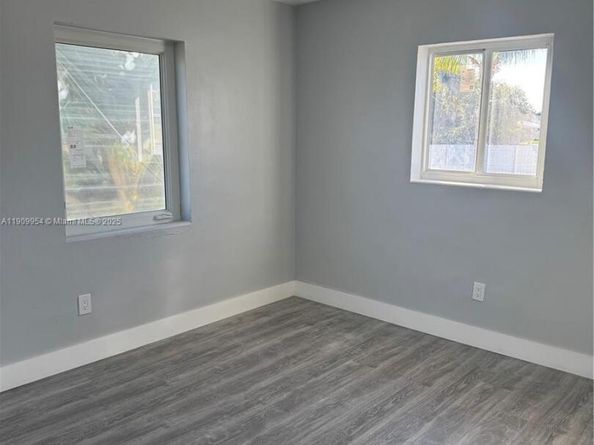 13930 Jefferson St, Miami FL 33176