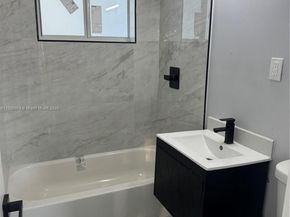 13930 Jefferson St, Miami FL 33176