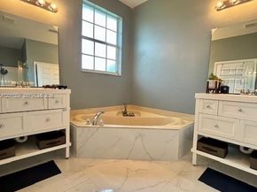 641 NE 21st Ter, Homestead FL 33033