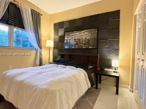 641 NE 21st Ter, Homestead FL 33033