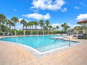 11824 SW 13th Ct, Pembroke Pines FL 33025