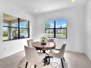 11824 SW 13th Ct, Pembroke Pines FL 33025