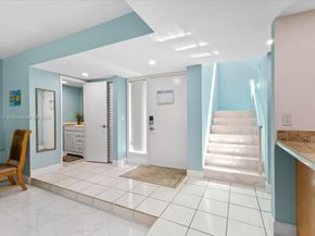 9450 Live Oak Pl 109, Davie FL 33324