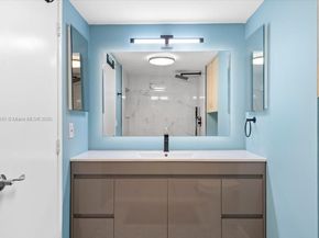 9450 Live Oak Pl 109, Davie FL 33324