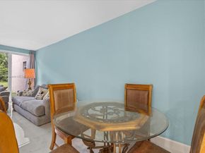 9450 Live Oak Pl 109, Davie FL 33324