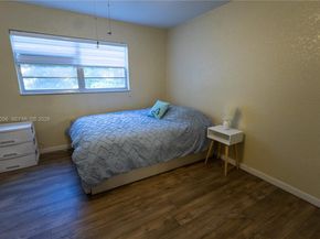 8931 N New River Canal Rd 1E, Plantation FL 33324