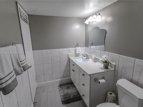 8931 N New River Canal Rd 1E, Plantation FL 33324