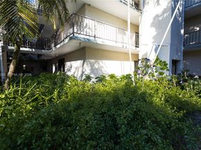 8931 N New River Canal Rd 1E, Plantation FL 33324