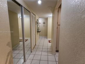 8931 N New River Canal Rd 1E, Plantation FL 33324