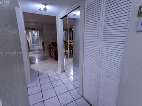 8931 N New River Canal Rd 1E, Plantation FL 33324