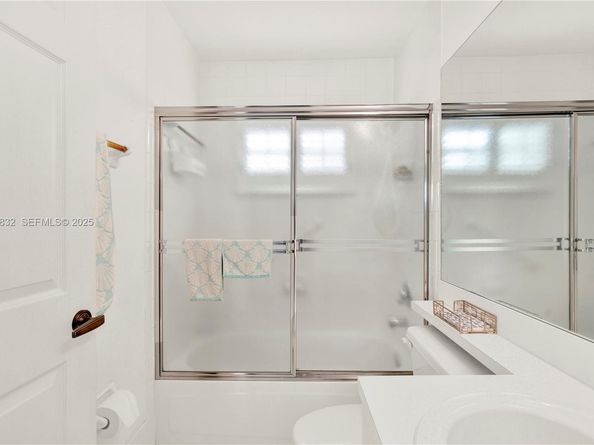 10953 SW 153rd Ct, Miami FL 33196