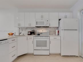 455 Paradise Isle Blvd 101, Hallandale Beach FL 33009
