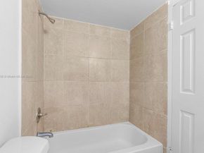 1530 Crescent Cir, West Palm Beach FL 33403