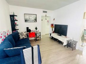 2371 SW 27th St, Miami FL 33133