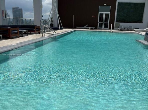 151 SE 1st St 2401, Miami FL 33131