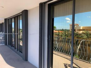 8877 Collins Avenue 506, Surfside FL 33154