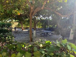 8877 Collins Avenue 506, Surfside FL 33154